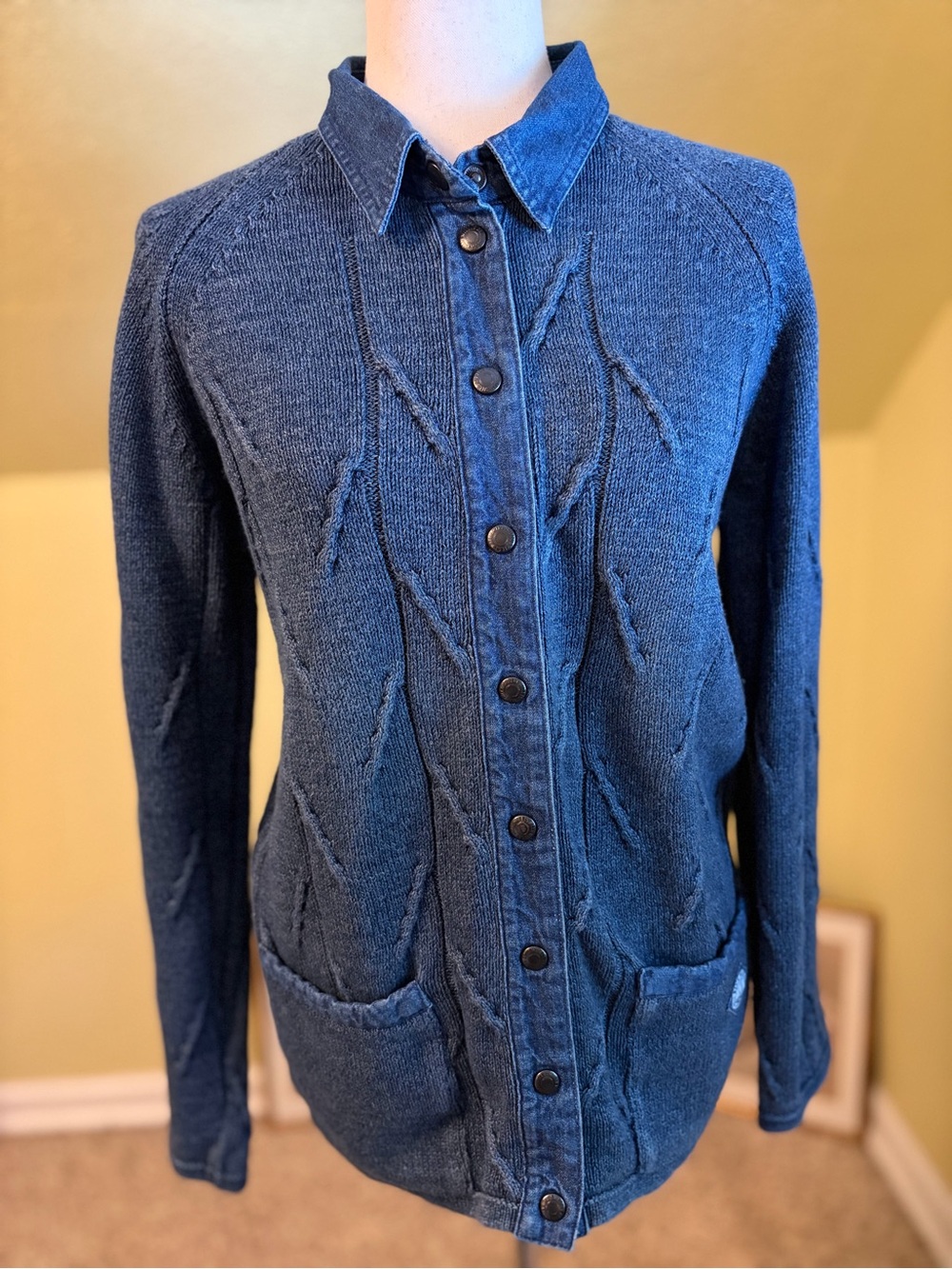 Vintage Blue Willi’s Denmark Indigo Cable Knit Cardigan Sweater Cabincore Snaps